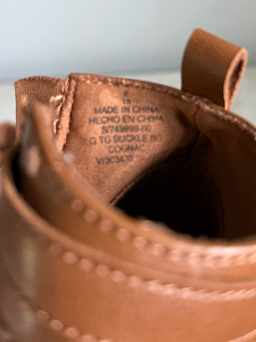 Old Navy Toddler Ankle Booties, Size 8 - Picture 9 of 12